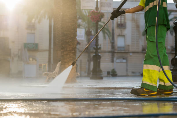 Best Spring Cleaning  in Fulton, TX